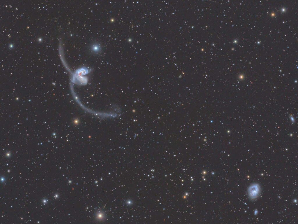 NGC4038アンテナ銀河