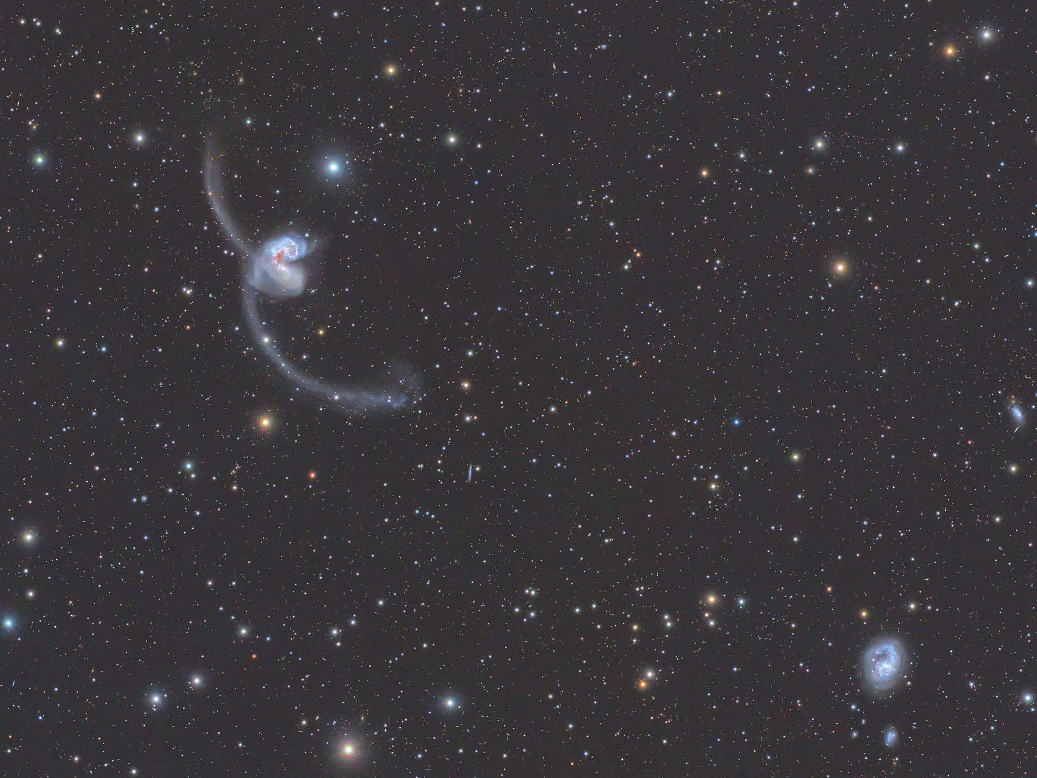 NGC4038アンテナ銀河